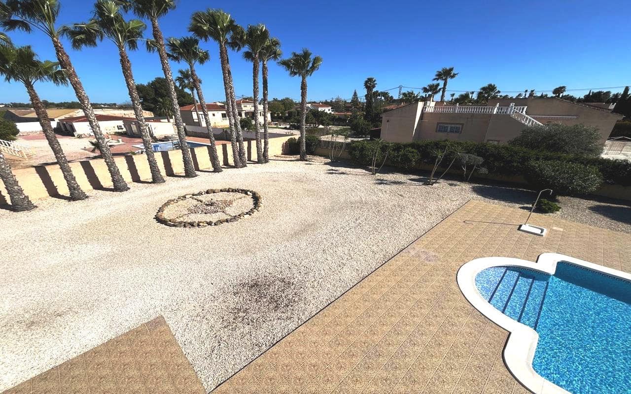 5 quarto Quinta/Casa Rural para venda em Catral com piscina garagem - 449 995 € (Ref: 9763250)