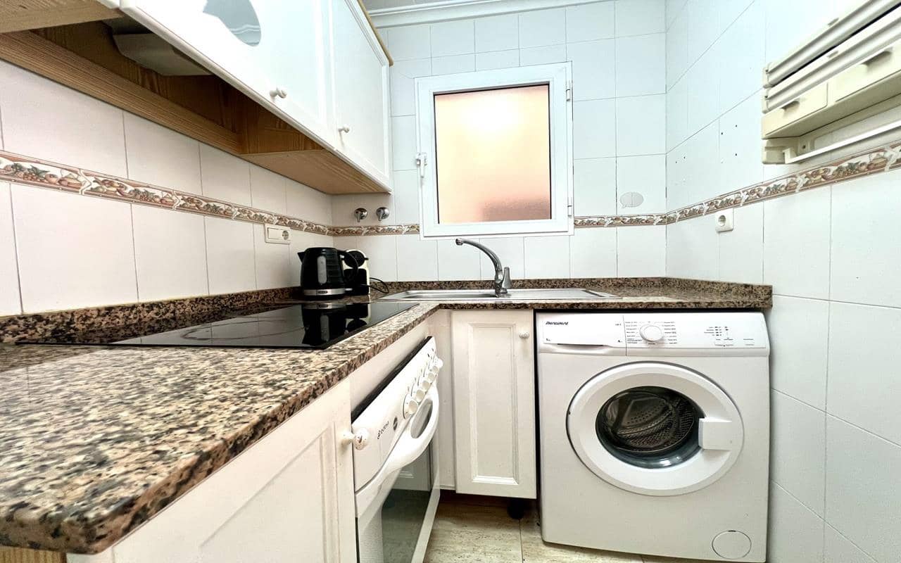 2 quarto Apartamento para venda em Torrevieja com piscina garagem - 130 000 € (Ref: 9769085)