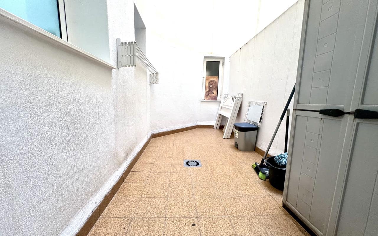 2 quarto Apartamento para venda em Torrevieja com piscina garagem - 130 000 € (Ref: 9769085)