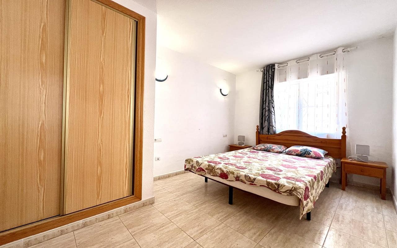 2 quarto Apartamento para venda em Torrevieja com piscina garagem - 130 000 € (Ref: 9769085)