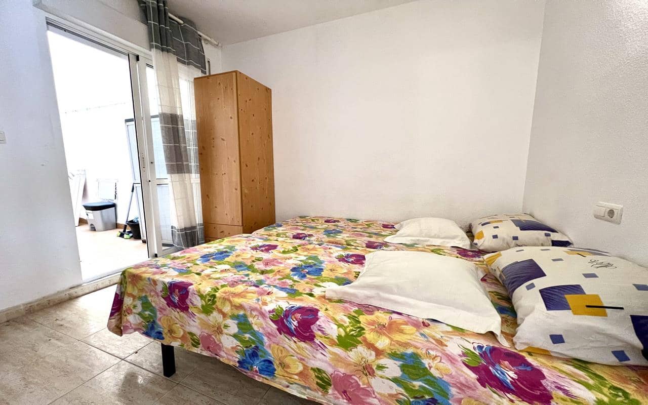 2 quarto Apartamento para venda em Torrevieja com piscina garagem - 130 000 € (Ref: 9769085)