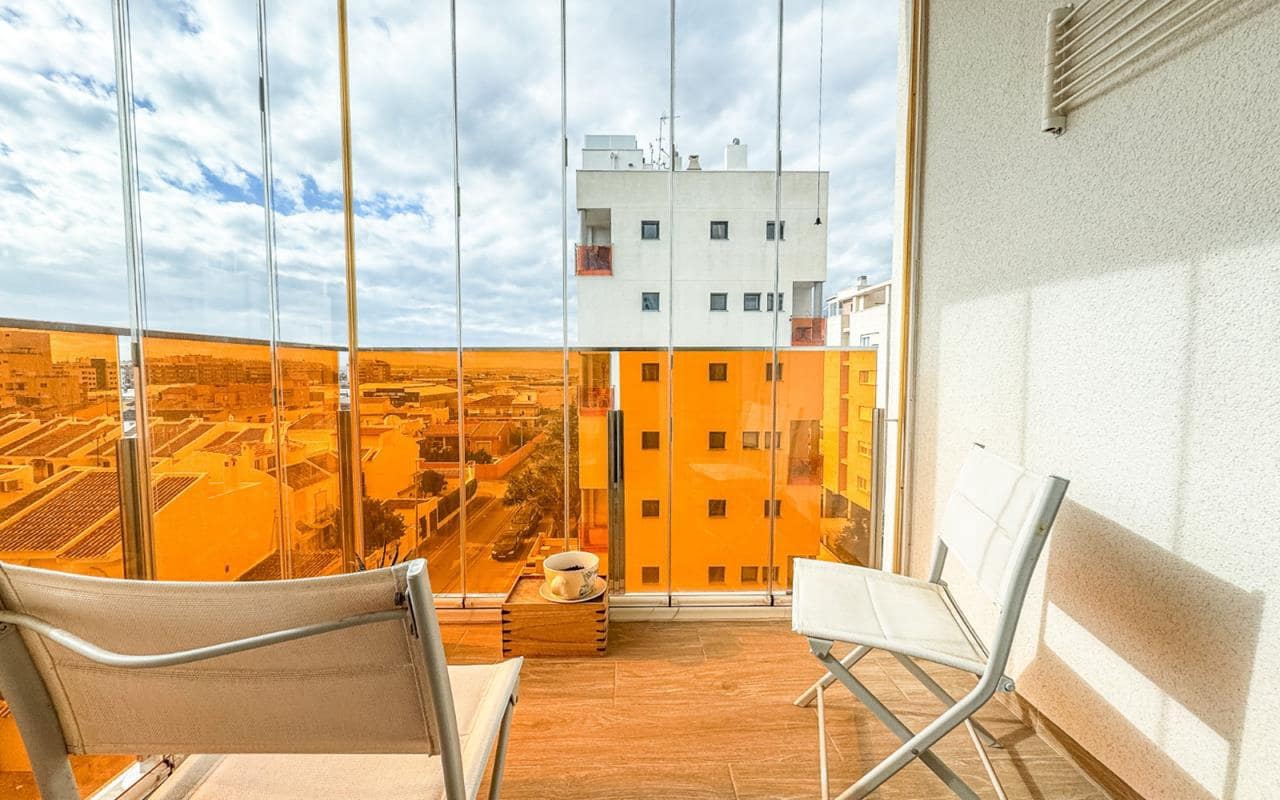 2 sypialnia Apartament na sprzedaż w Torrevieja z basenem garażem - 209 900 € (Ref: 9769086)