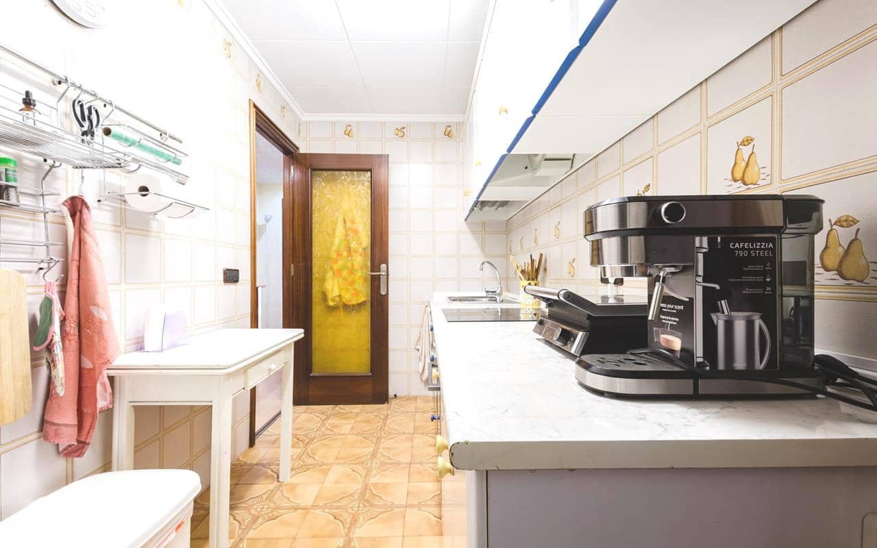 3 bedroom Apartment for sale in Torrevieja with pool - € 239,000 (Ref: 9769954)