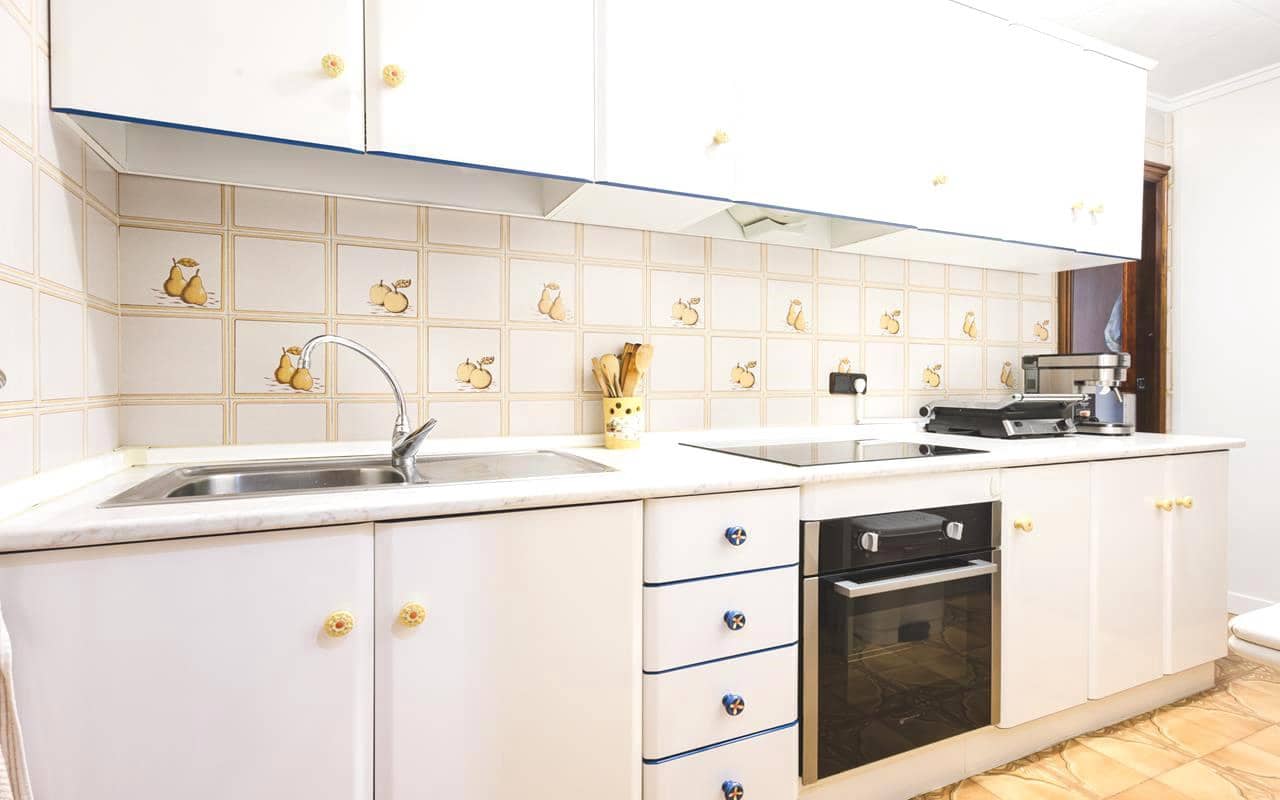 3 bedroom Apartment for sale in Torrevieja with pool - € 239,000 (Ref: 9769954)