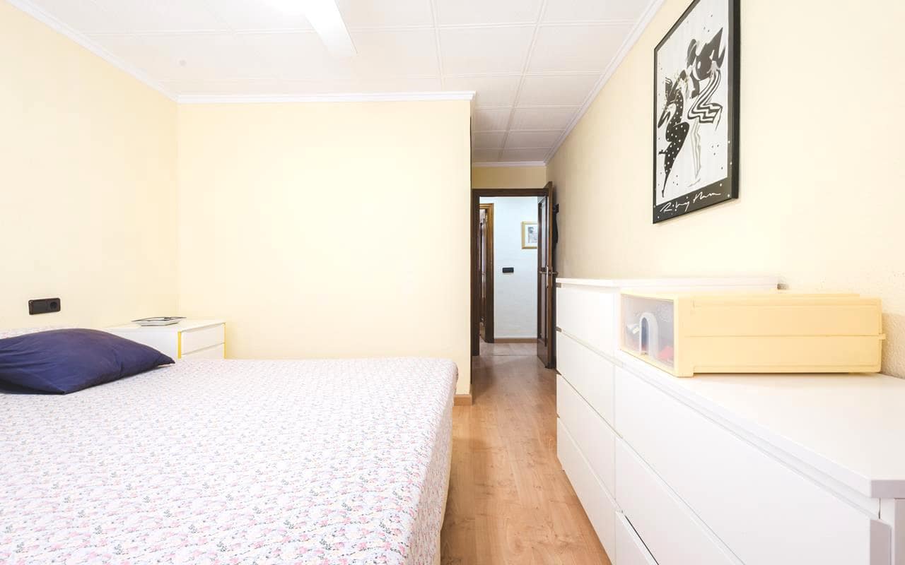 3 bedroom Apartment for sale in Torrevieja with pool - € 239,000 (Ref: 9769954)
