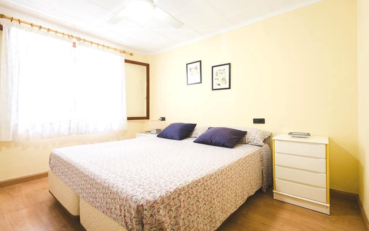 3 bedroom Apartment for sale in Torrevieja with pool - € 239,000 (Ref: 9769954)