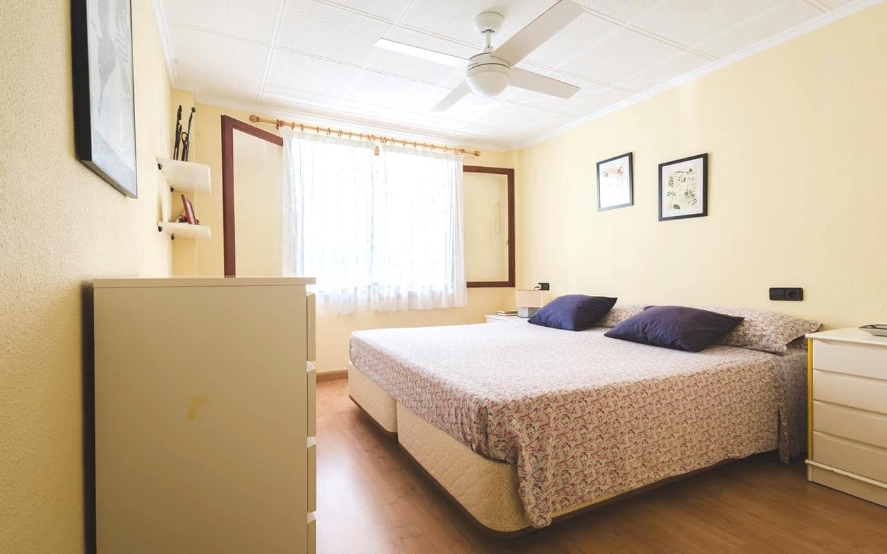 3 bedroom Apartment for sale in Torrevieja with pool - € 239,000 (Ref: 9769954)