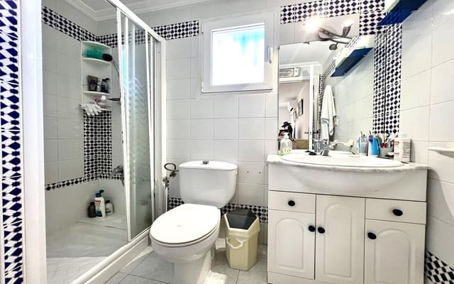 1 sypialnia Apartament na sprzedaż w Villamartin, Orihuela z basenem garażem - 105 000 € (Ref: 9769955)