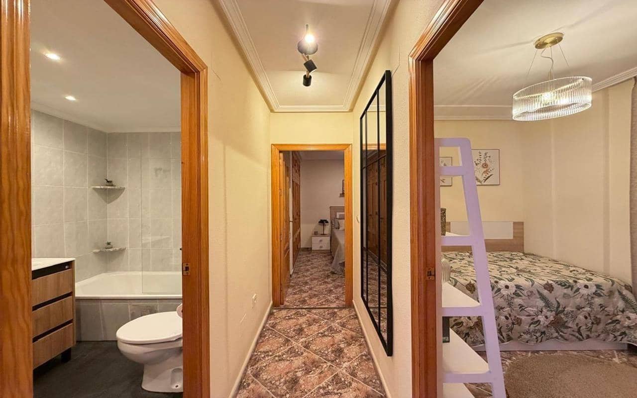 2 Zimmer Apartment zu verkaufen in Torrevieja - 169.900 € (Ref: 9770051)