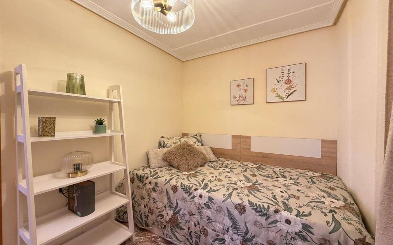 2 Zimmer Apartment zu verkaufen in Torrevieja - 169.900 € (Ref: 9770051)