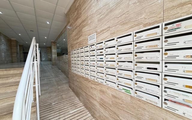2 Zimmer Apartment zu verkaufen in Torrevieja - 169.900 € (Ref: 9770051)
