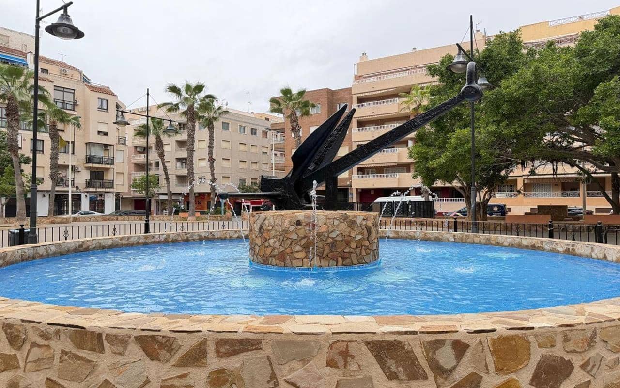 2 Zimmer Apartment zu verkaufen in Torrevieja - 169.900 € (Ref: 9770051)