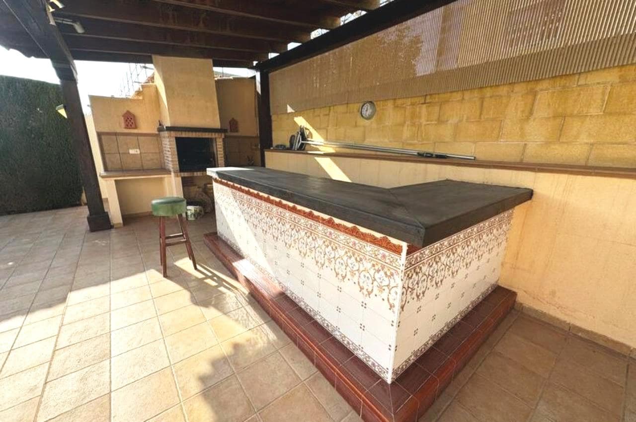 4 chambre Villa/Maison à vendre à Playa Flamenca avec piscine garage - 870 000 € (Ref: 9772016)