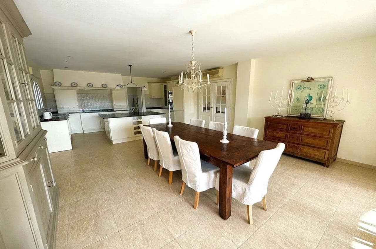 4 chambre Villa/Maison à vendre à Playa Flamenca avec piscine garage - 870 000 € (Ref: 9772016)