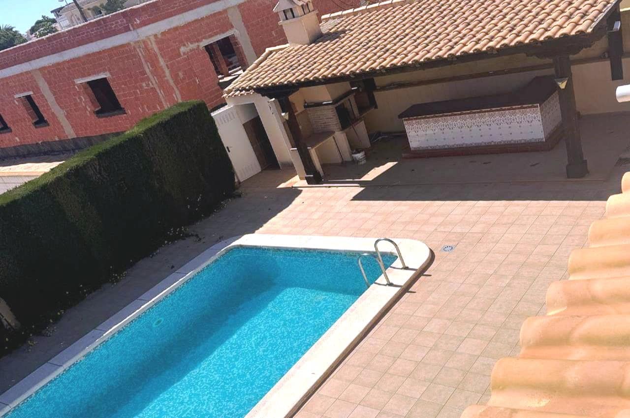 4 chambre Villa/Maison à vendre à Playa Flamenca avec piscine garage - 870 000 € (Ref: 9772016)
