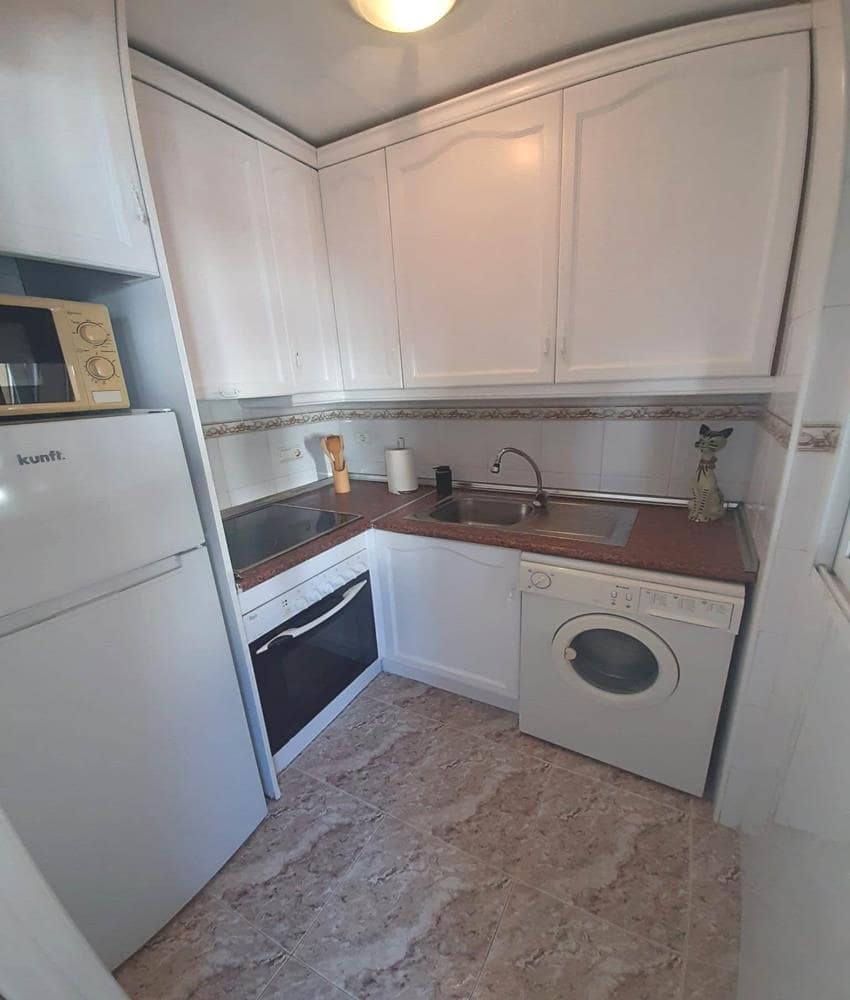 2 sypialnia Apartament na sprzedaż w Torrevieja - 130 000 € (Ref: 9776920)