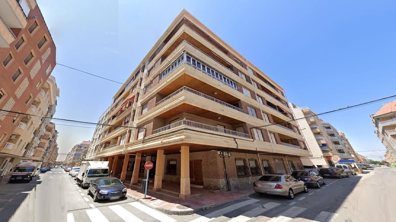 3 soverom Leilighet til salgs i Torrevieja - € 163 000 (Ref: 9778884)