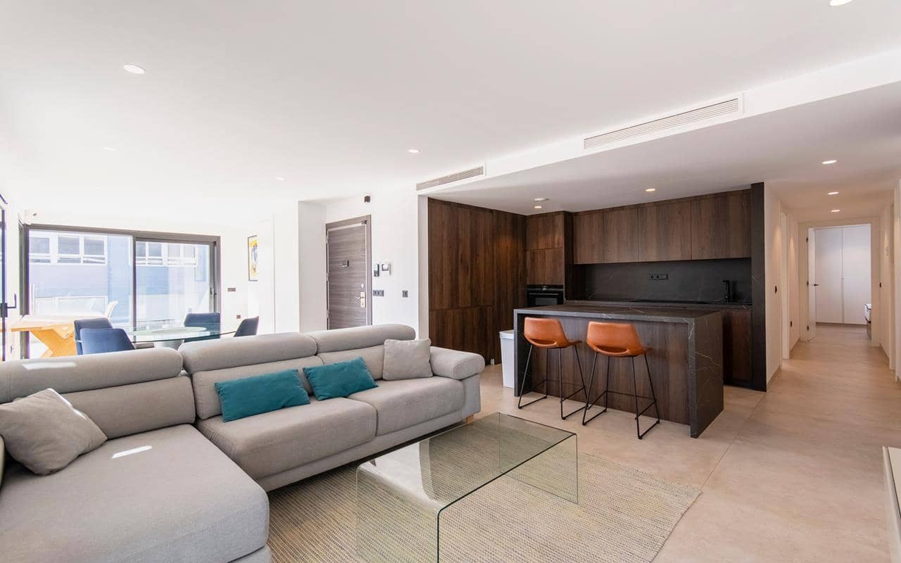 3 slaapkamer Penthouse te koop in Torrevieja met garage - € 545.000 (Ref: 9793652)