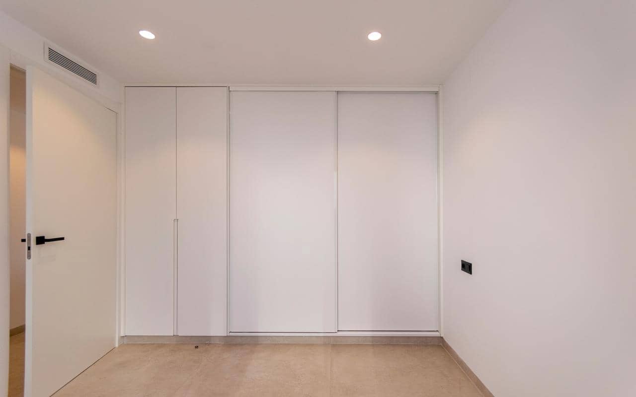 3 slaapkamer Penthouse te koop in Torrevieja met garage - € 545.000 (Ref: 9793652)