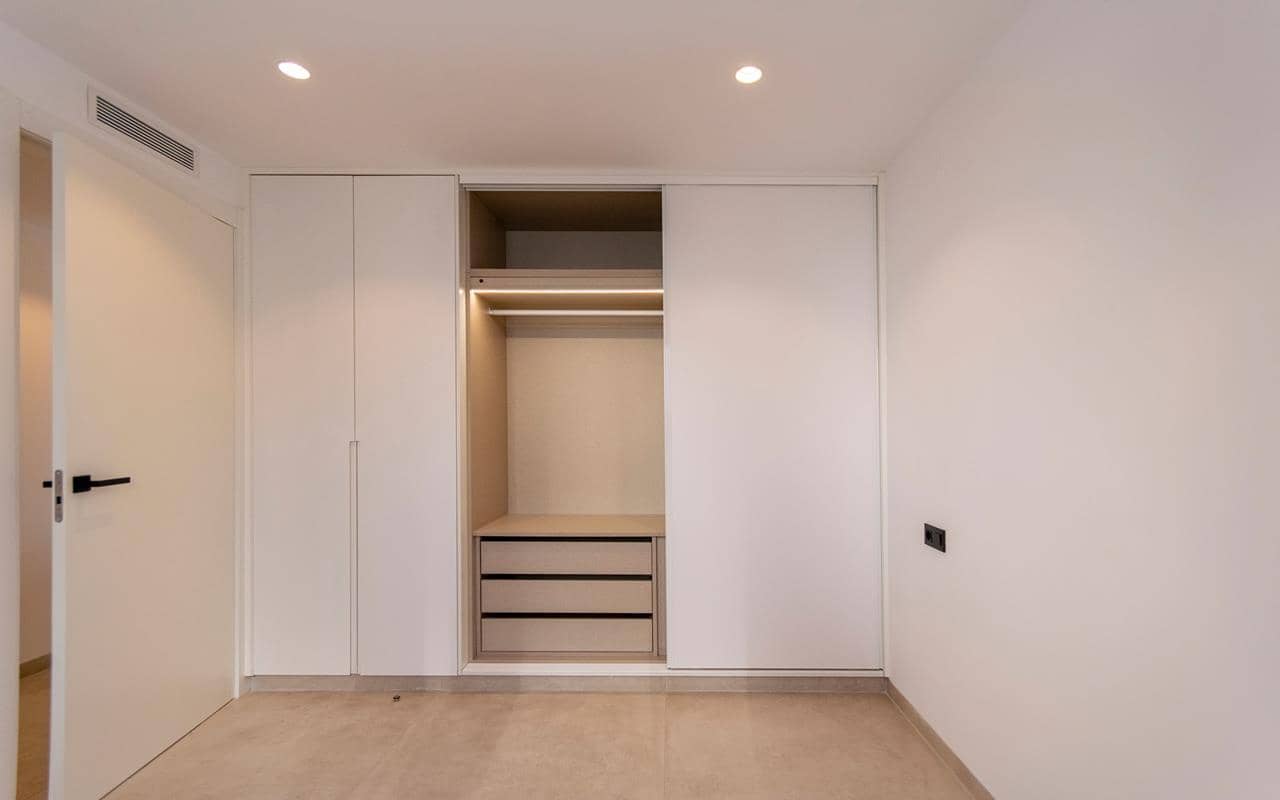 3 slaapkamer Penthouse te koop in Torrevieja met garage - € 545.000 (Ref: 9793652)