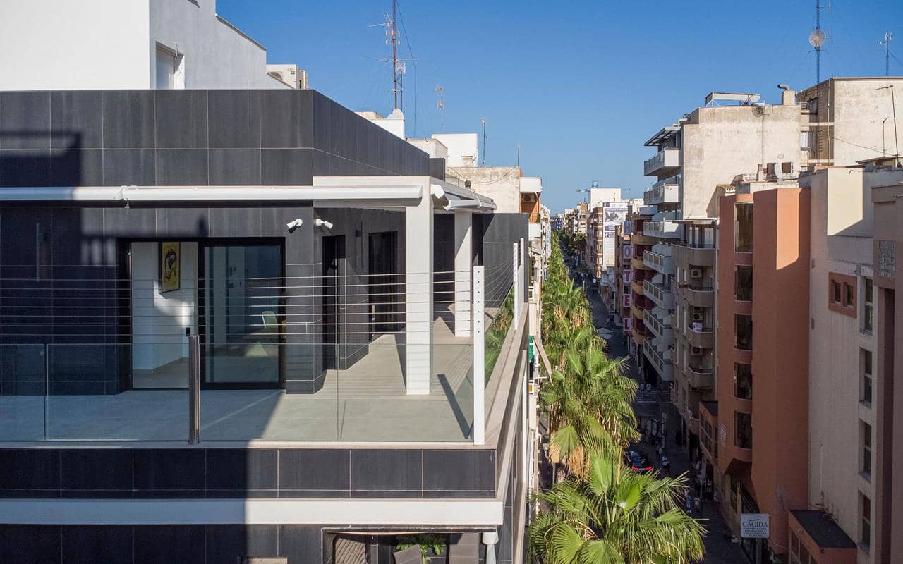 3 slaapkamer Penthouse te koop in Torrevieja met garage - € 545.000 (Ref: 9793652)