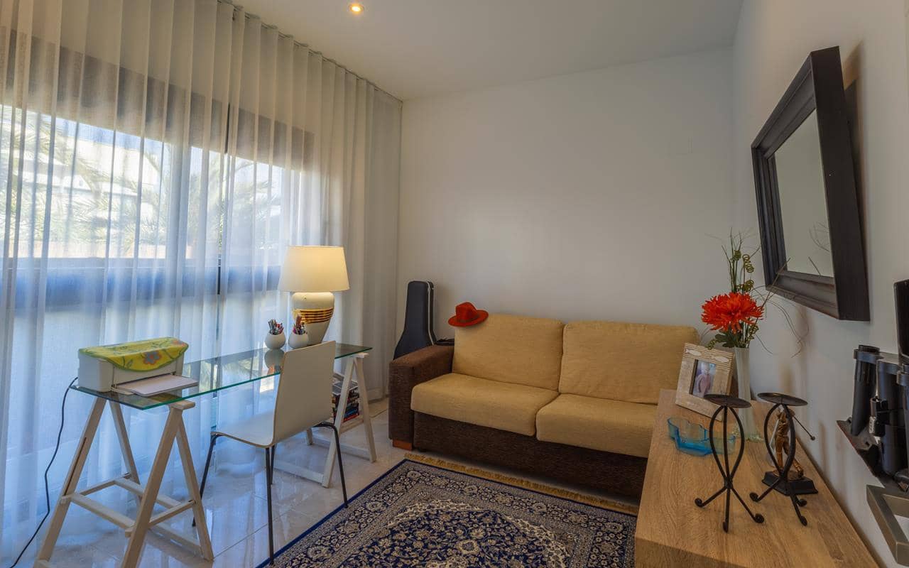 3 soverom Villa til salgs i Cabo Roig med svømmebasseng garasje - € 510 000 (Ref: 9796087)