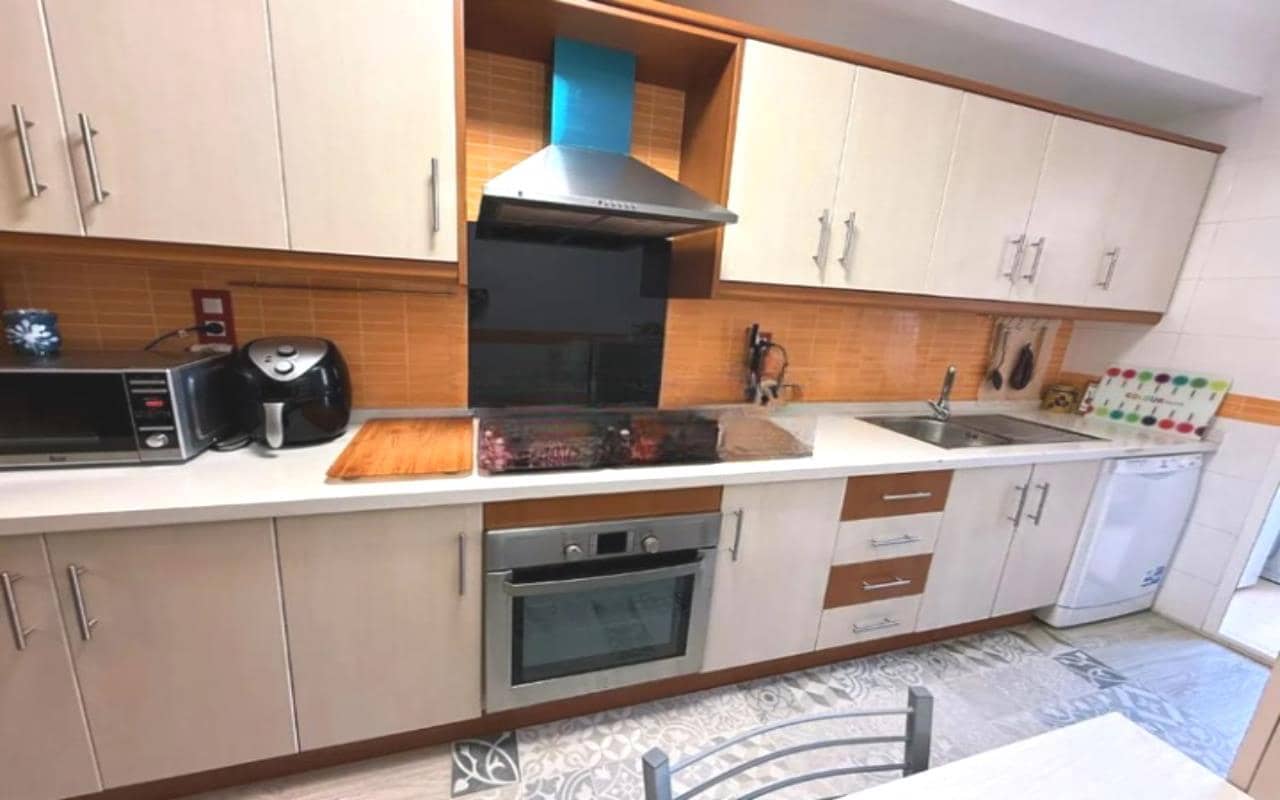 3 soveværelse Lejlighed til salg i Torrevieja med garage - € 189.000 (Ref: 9796088)