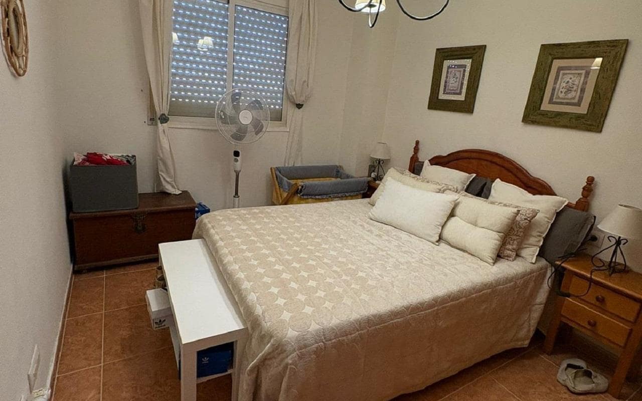 2 soverom Leilighet til salgs i Playa Honda med svømmebasseng garasje - € 149 000 (Ref: 9798169)