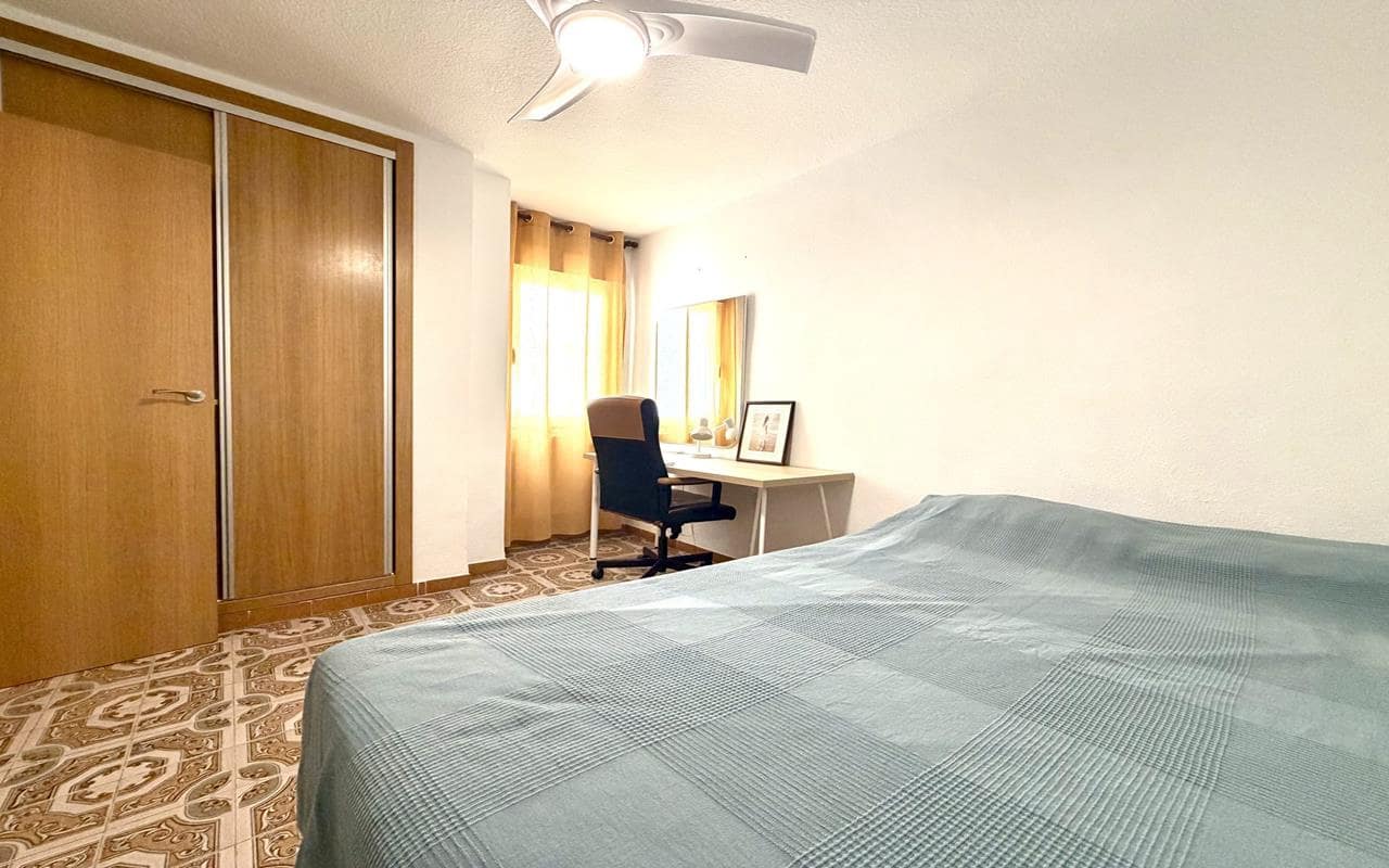 3 soverom Leilighet til salgs i Torrevieja - € 195 000 (Ref: 9798309)