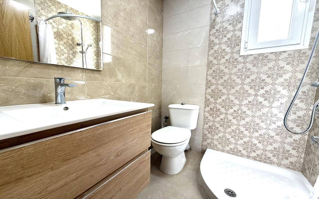 3 soverom Leilighet til salgs i Torrevieja - € 195 000 (Ref: 9798309)