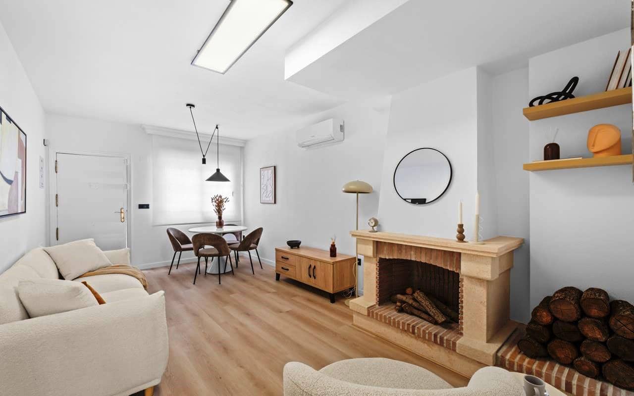 3 sovrum Hus till salu i Villamartin med pool garage - 269 800 € (Ref: 9800048)