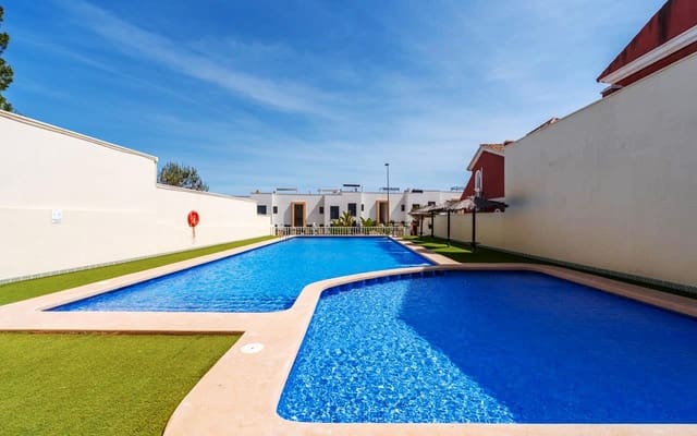 3 sovrum Hus till salu i Villamartin, Orihuela med pool garage - 269 800 € (Ref: 9800048)