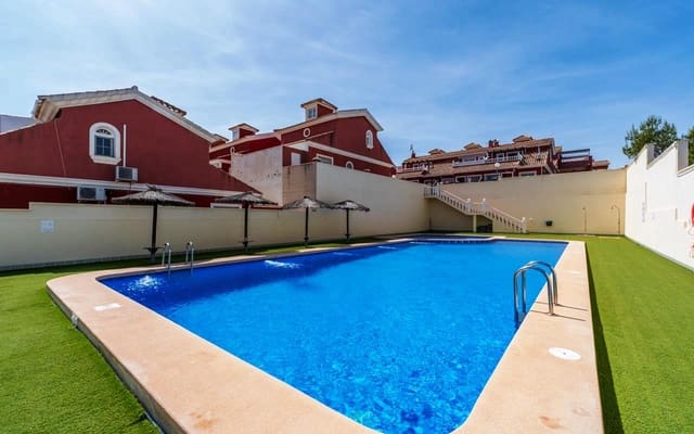 3 sovrum Hus till salu i Villamartin, Orihuela med pool garage - 269 800 € (Ref: 9800048)