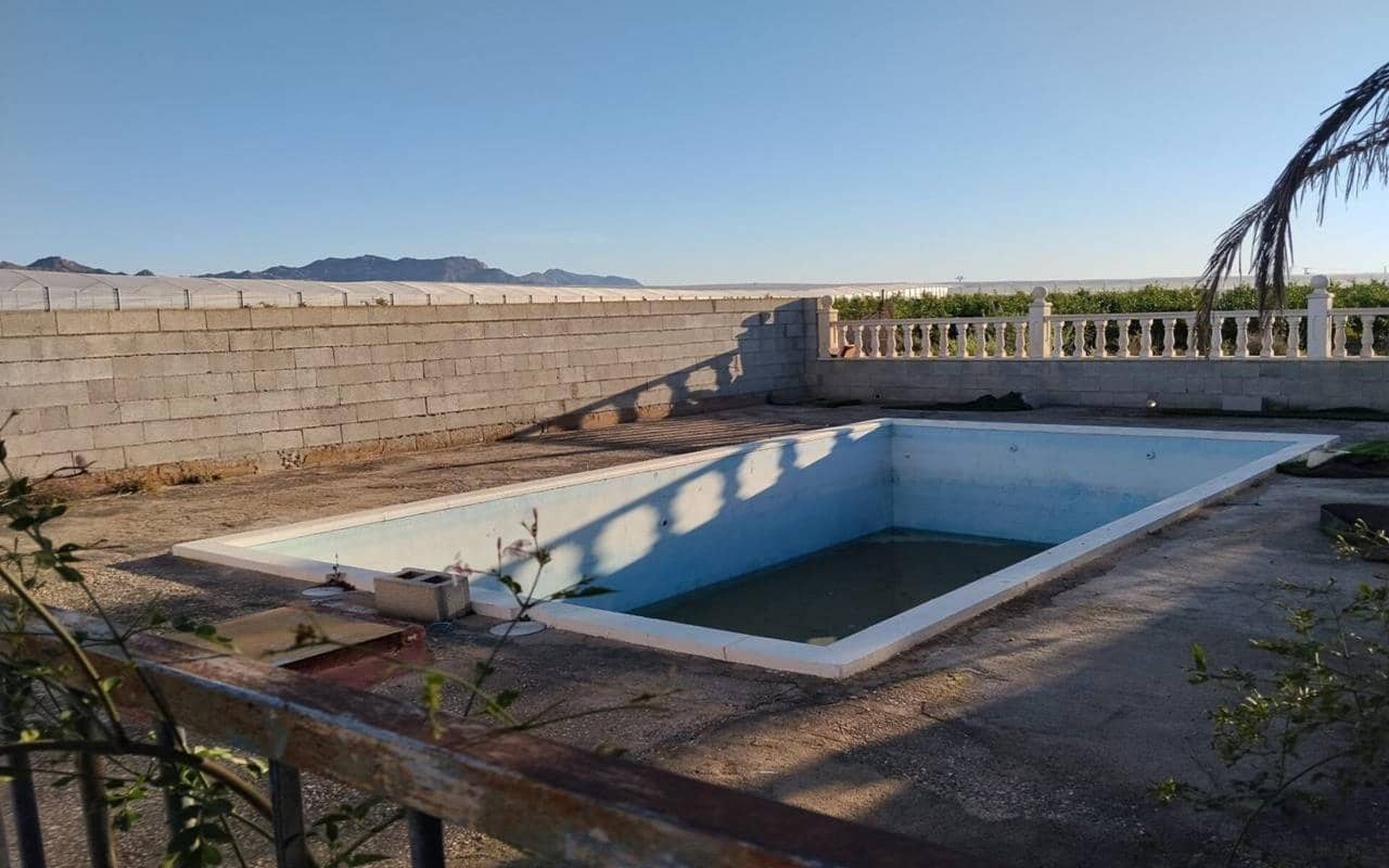 2 bedroom Finca/Country House for sale in La Murada with pool garage - € 155,000 (Ref: 9803805)