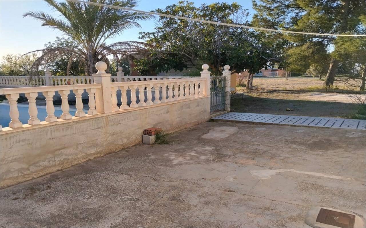 2 bedroom Finca/Country House for sale in La Murada with pool garage - € 155,000 (Ref: 9803805)