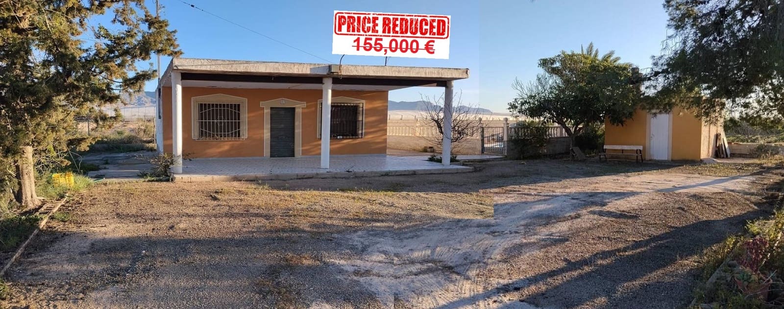 2 bedroom Finca/Country House for sale in La Murada with pool garage - € 149,000 (Ref: 9803805)