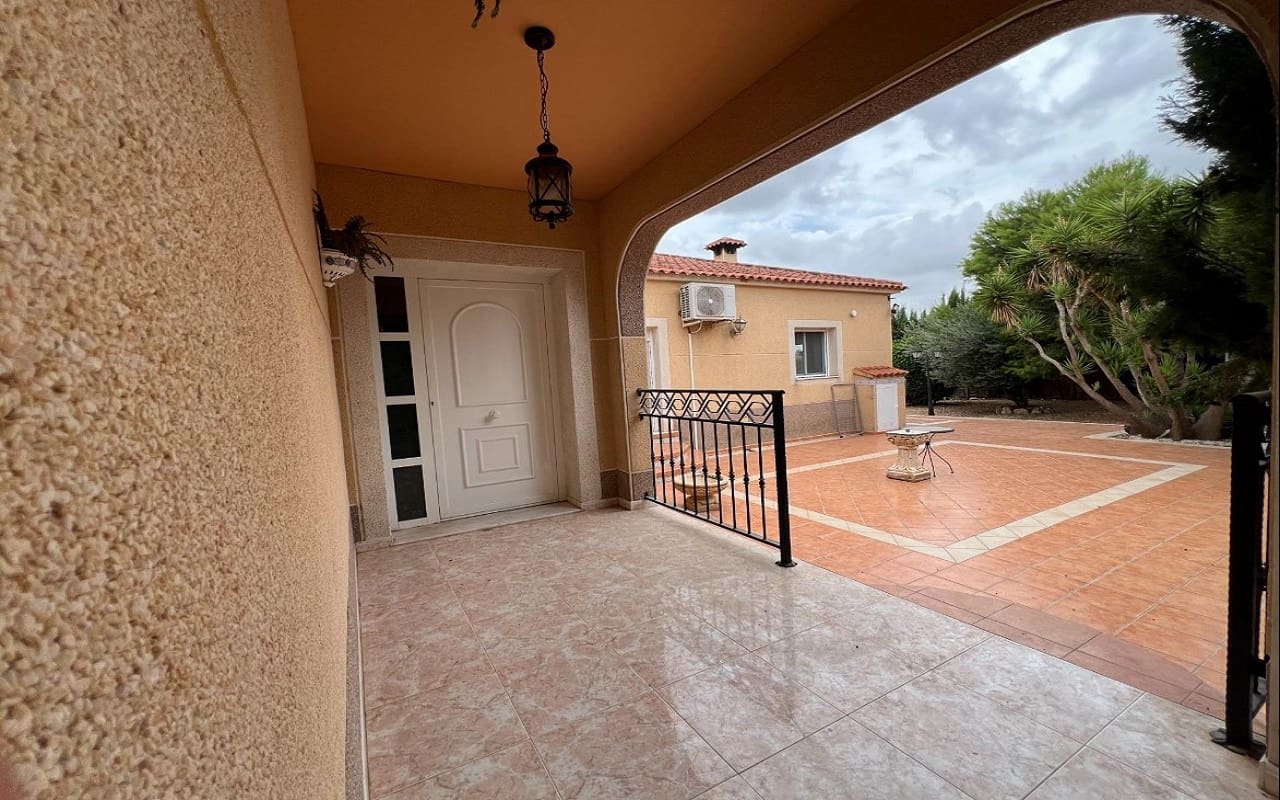 3 sypialnia Finka/Dom wiejski na sprzedaż w Dolores z basenem garażem - 425 000 € (Ref: 9815204)