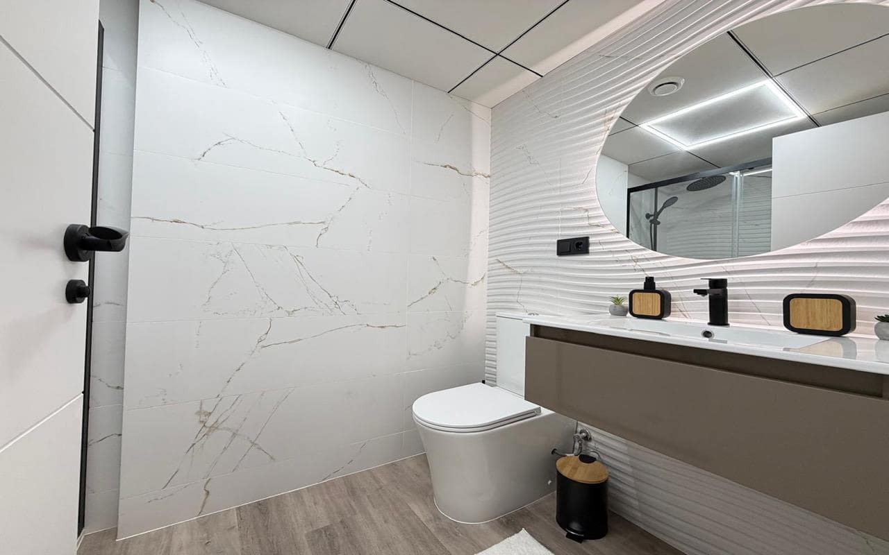 2 slaapkamer Appartement te koop in Torrevieja - € 179.900 (Ref: 9825814)