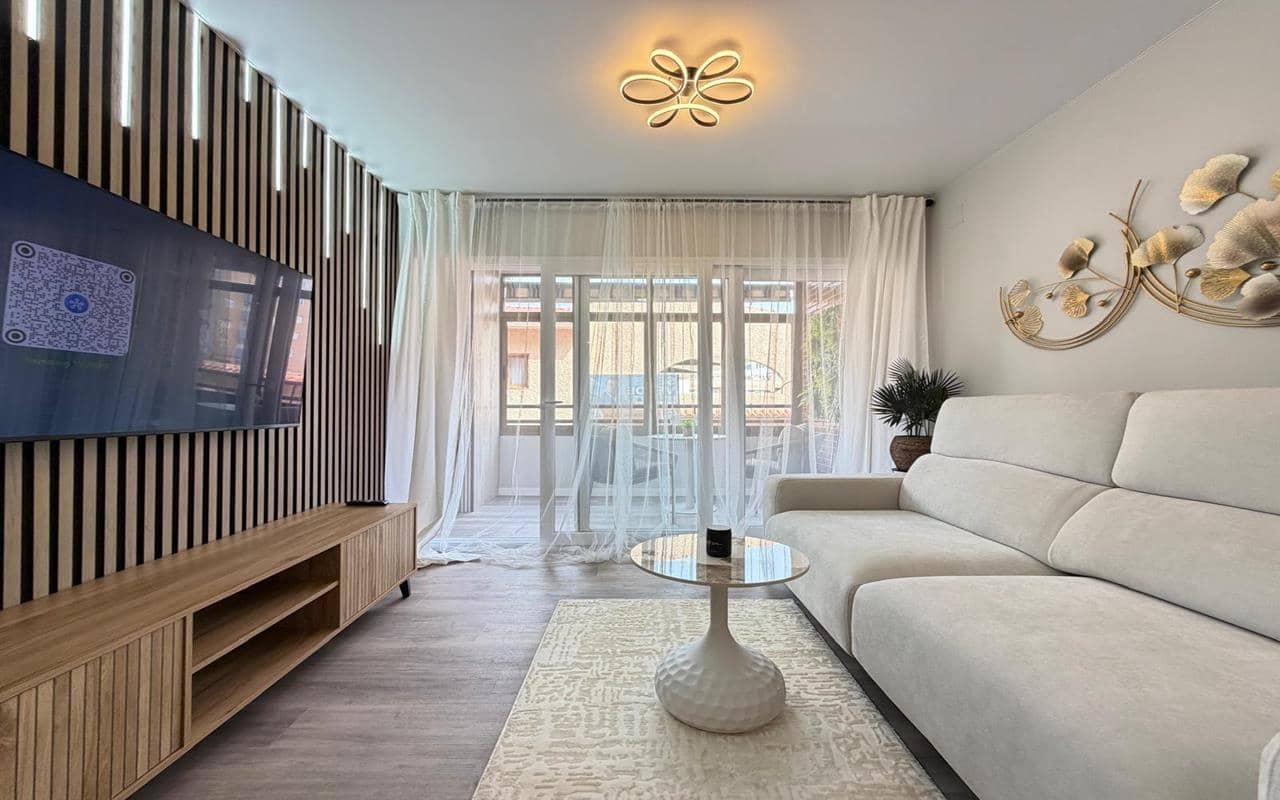 2 slaapkamer Appartement te koop in Torrevieja - € 179.900 (Ref: 9825814)