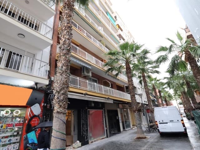 4-bedroom apartment in Torrevieja