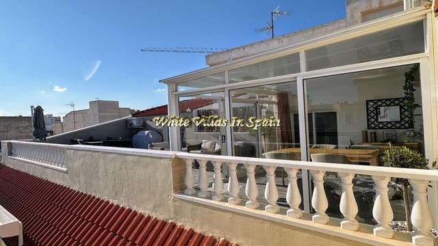 4 bedroom Penthouse for sale in Torrevieja - € 249,000 (Ref: 9828024)