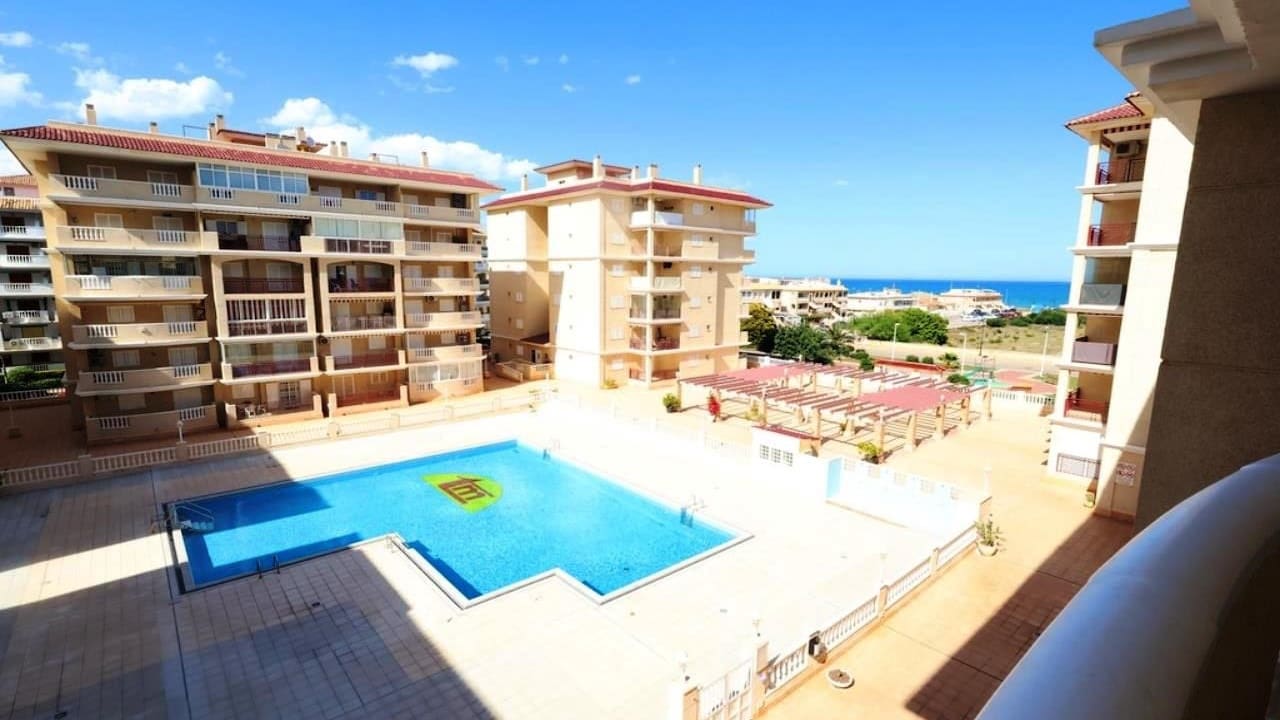 2 sovrum Lägenhet till salu i La Mata med pool garage - 240 000 € (Ref: 9834810)