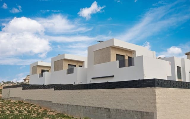 3 chambre Villa/Maison à vendre à Ciudad Quesada, Rojales avec piscine garage - 499 000 € (Ref: 9838269)