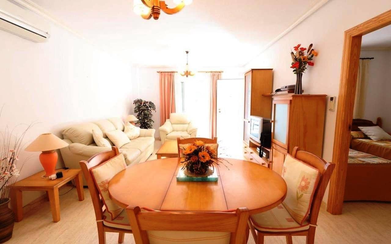 2 quarto Bungalow para venda em Playa Flamenca com piscina garagem - 189 000 € (Ref: 9839950)