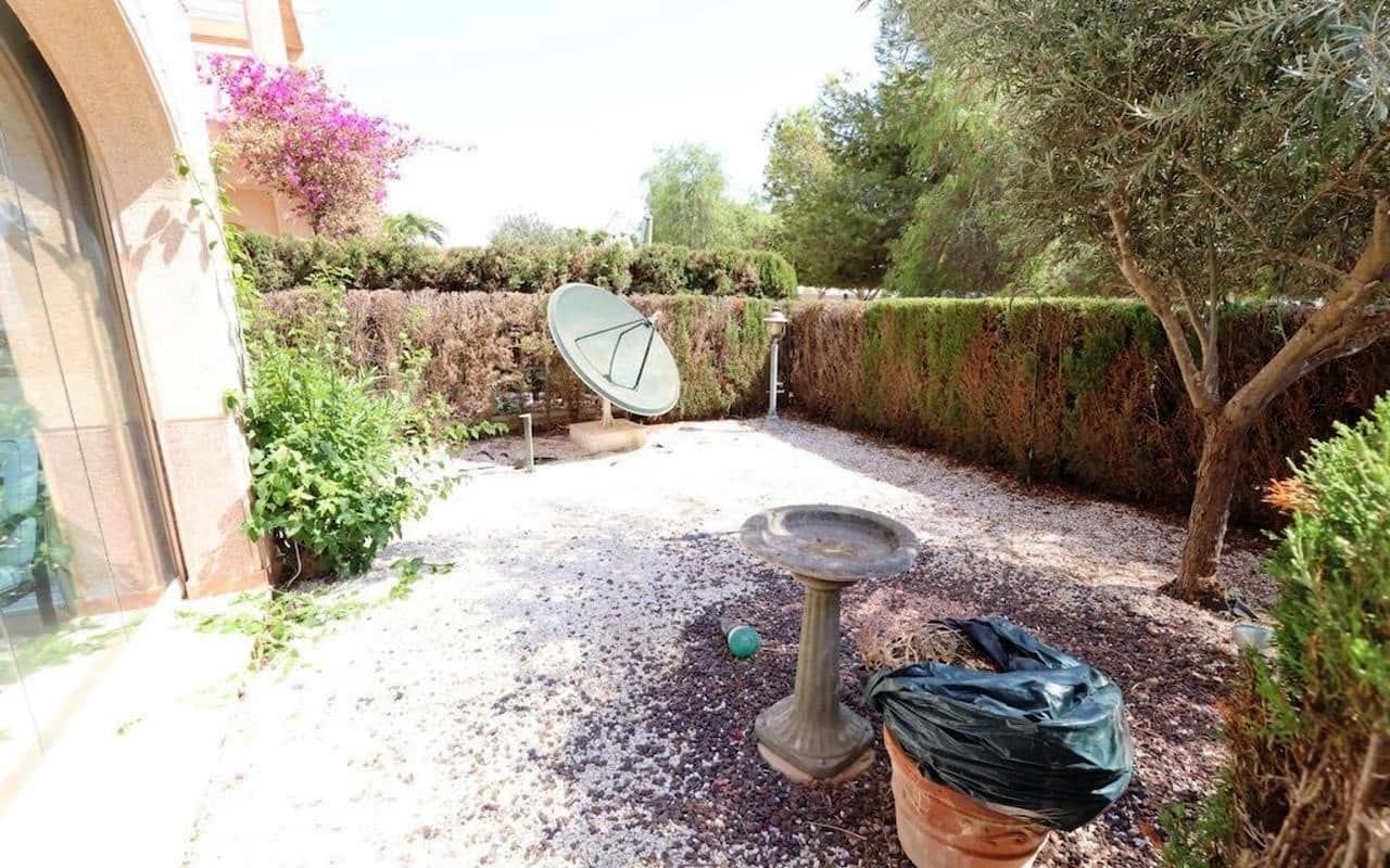 2 quarto Bungalow para venda em Playa Flamenca com piscina garagem - 189 000 € (Ref: 9839950)
