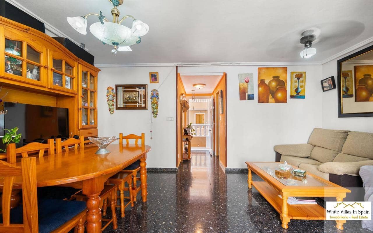 2 chambre Appartement à vendre à Punta Prima avec piscine garage - 150 000 € (Ref: 9839959)