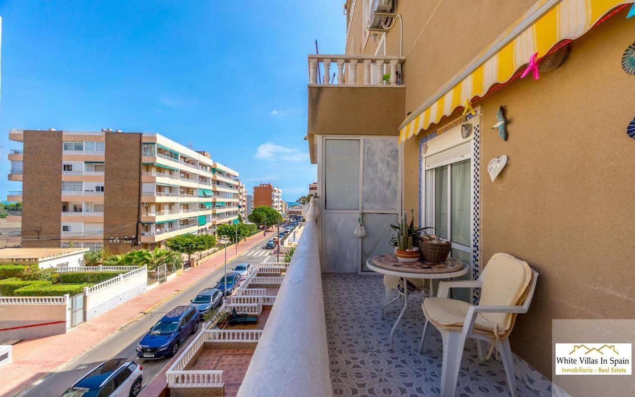 2 chambre Appartement à vendre à Punta Prima avec piscine garage - 150 000 € (Ref: 9839959)