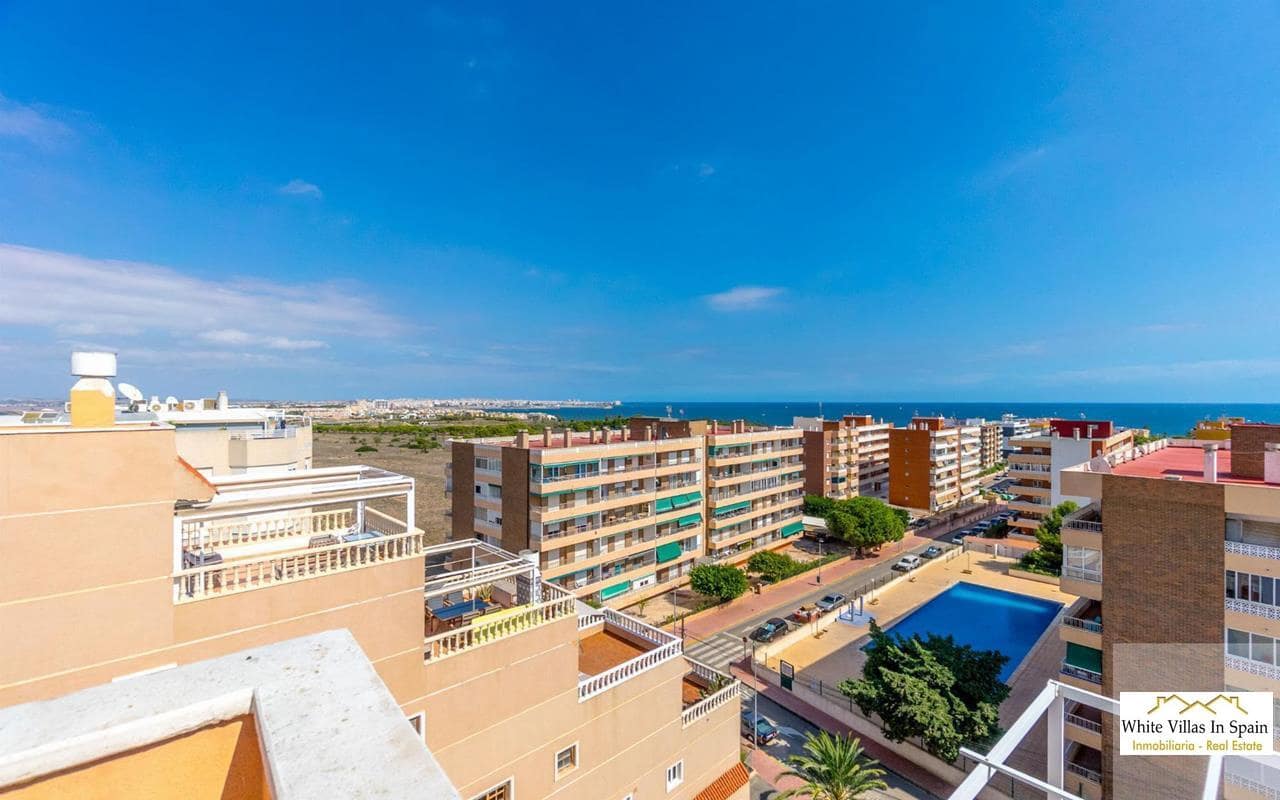 2 chambre Appartement à vendre à Punta Prima avec piscine garage - 150 000 € (Ref: 9839959)