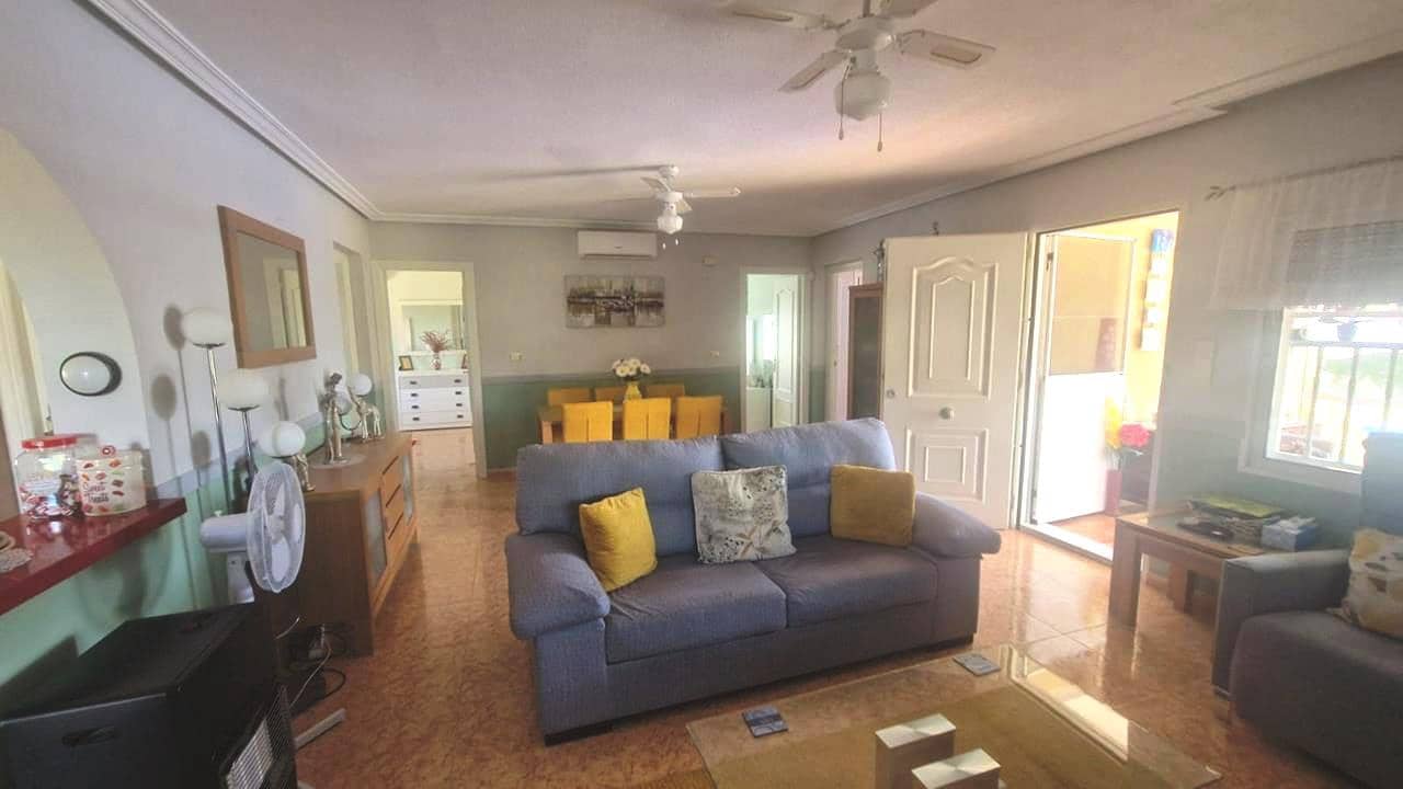 3 bedroom Villa for sale in Catral with pool garage - € 379,995 (Ref: 9850126)