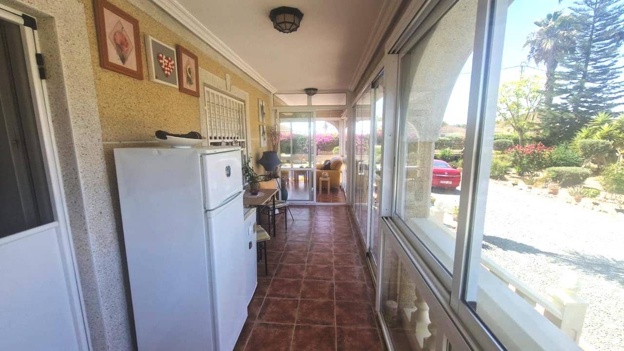 3 bedroom Villa for sale in Catral with pool garage - € 379,995 (Ref: 9850126)
